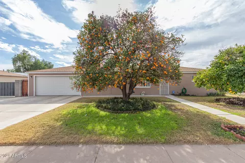 3025 W Las Palmaritas Dr, Phoenix, AZ 85051