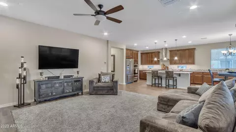 Living - 10246 E Tripoli Ave, Mesa, AZ 85212 photo 1 of 6