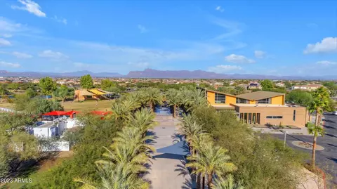 View/Area - 10246 E Tripoli Ave, Mesa, AZ 85212 photo 9 of 14