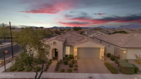 Exterior - 10246 E Tripoli Ave, Mesa, AZ 85212 photo 2 of 10
