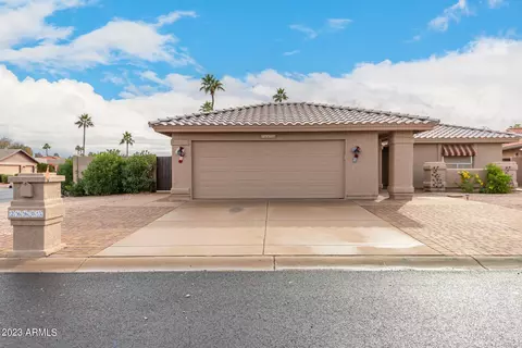 26603 S Digswell Ct, Sun Lakes, AZ 85248
