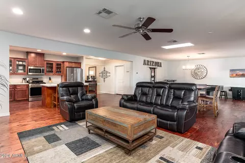 3401 N 35th St, Phoenix, AZ 85018 photo 7