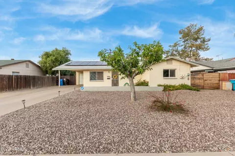 3240 E Delcoa Dr, Phoenix, AZ 85032 photo 8