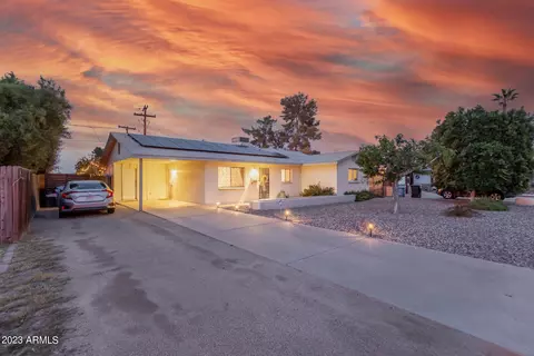 3240 E Delcoa Dr, Phoenix, AZ 85032 photo 4