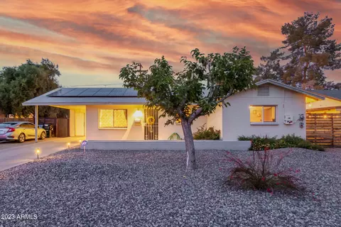 3240 E Delcoa Dr, Phoenix, AZ 85032 photo 3
