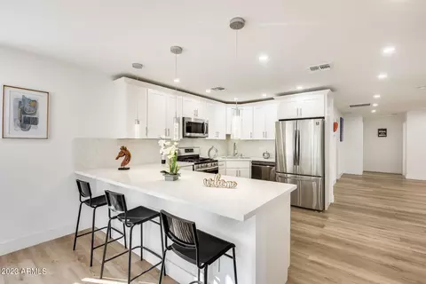 614 S Macdonald --, Mesa, AZ 85210 photo 3