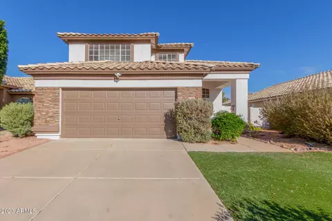 6916 W Tina Ln, Glendale, AZ 85310