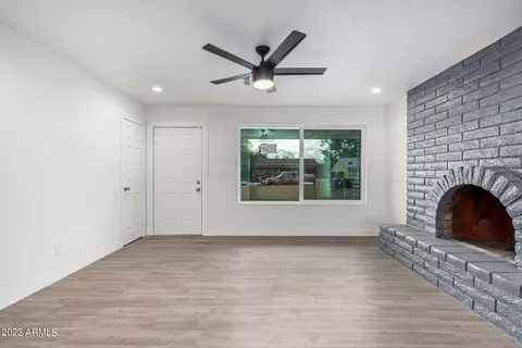 8736 W Earll Dr, Phoenix, AZ 85037 photo 6