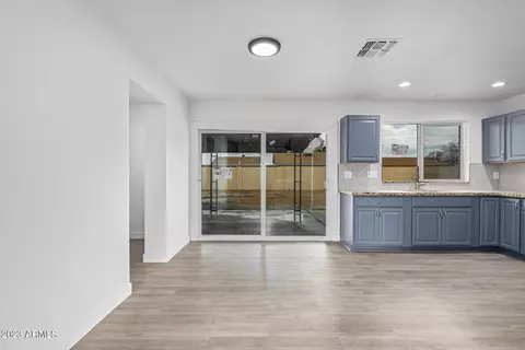 8736 W Earll Dr, Phoenix, AZ 85037 photo 8