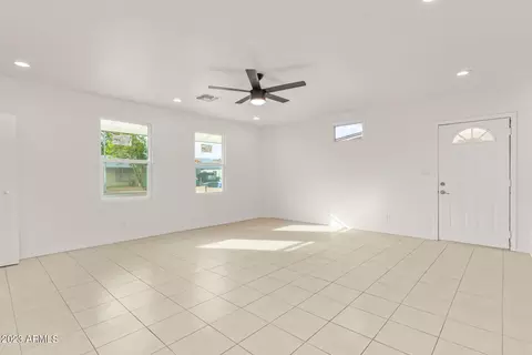8736 W Earll Dr, Phoenix, AZ 85037 photo 14