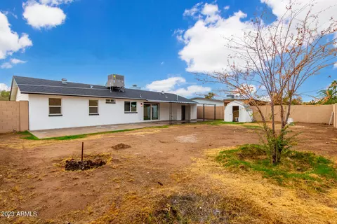 8736 W Earll Dr, Phoenix, AZ 85037 photo 29