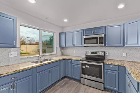8736 W Earll Dr, Phoenix, AZ 85037 photo 13