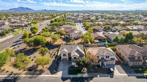 769 E Lovebird Ln, Gilbert, AZ 85297 photo 81