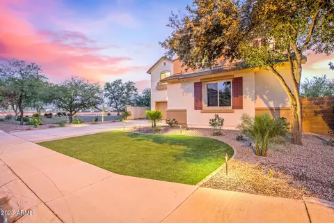 769 E Lovebird Ln, Gilbert, AZ 85297 photo 4