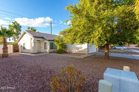 256 S Springs Dr, Chandler, AZ 85225