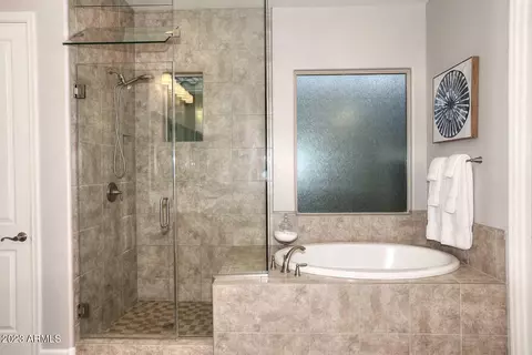 3145 E Half Hitch Pl, Phoenix, AZ 85050 photo 19