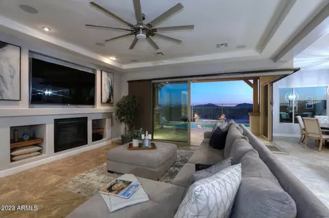 3145 E Half Hitch Pl, Phoenix, AZ 85050 photo 38