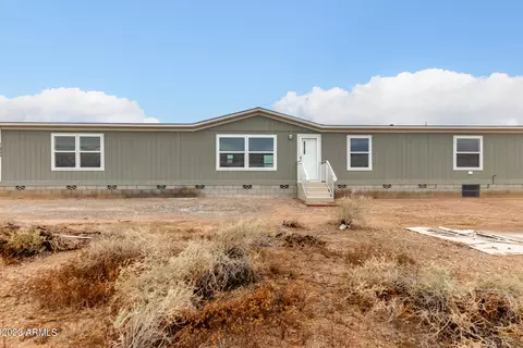 7666 S 350th Ave, Tonopah, AZ 85354