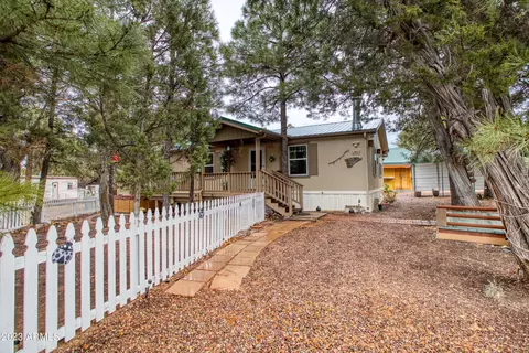 901 S 11th Dr, Show Low, AZ 85901