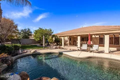 17751 W Ivy Ln, Surprise, AZ 85388