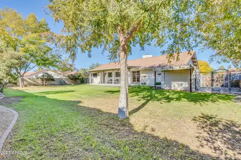 677 E Linda Ln, Gilbert, AZ 85234 photo 6