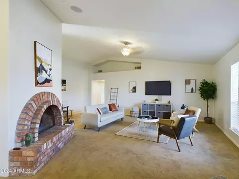 677 E Linda Ln, Gilbert, AZ 85234 photo 8