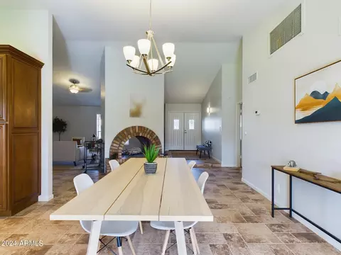 677 E Linda Ln, Gilbert, AZ 85234 photo 15