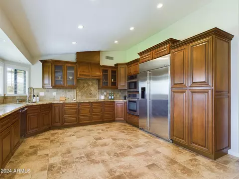 677 E Linda Ln, Gilbert, AZ 85234 photo 13