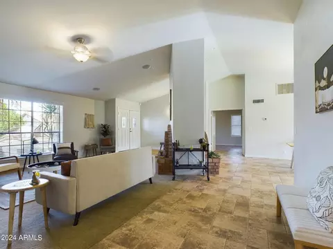677 E Linda Ln, Gilbert, AZ 85234 photo 16