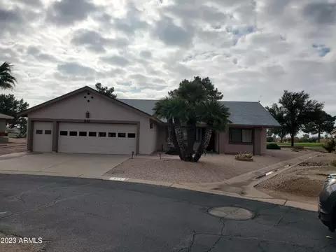 945 S Ember Cir, Mesa, AZ 85208