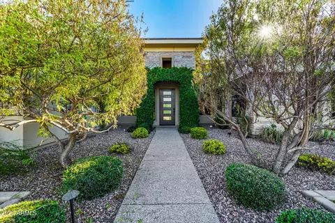 2645 E Warbler Rd, Gilbert, AZ 85297 photo 2
