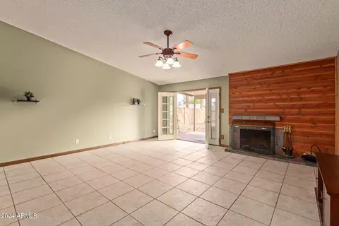 4454 E Coconino St, Phoenix, AZ 85044 photo 14