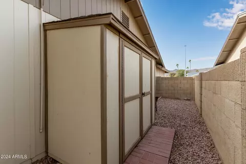 4454 E Coconino St, Phoenix, AZ 85044 photo 42