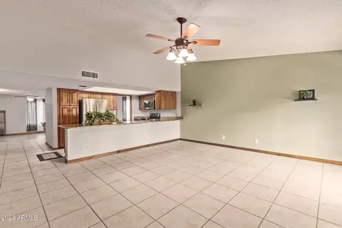 4454 E Coconino St, Phoenix, AZ 85044 photo 18