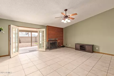 4454 E Coconino St, Phoenix, AZ 85044 photo 5