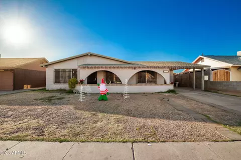 2228 N 47th Dr, Phoenix, AZ 85035