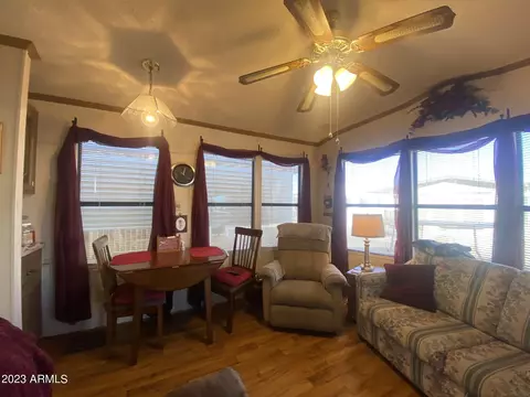 227 E Cholla Ln, Florence, AZ 85132 photo 2