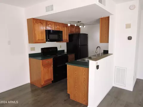 810 E Joan D Arc Ave, Phoenix, AZ 85022 photo 7