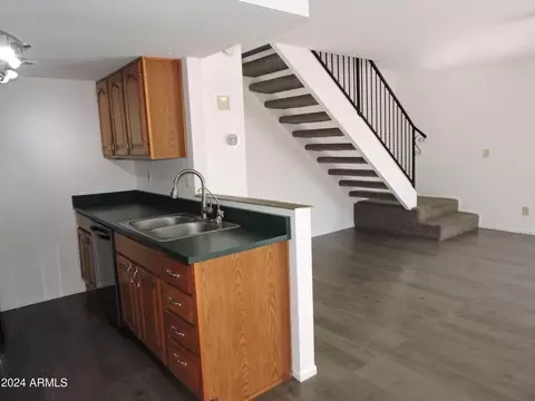 810 E Joan D Arc Ave, Phoenix, AZ 85022 photo 9