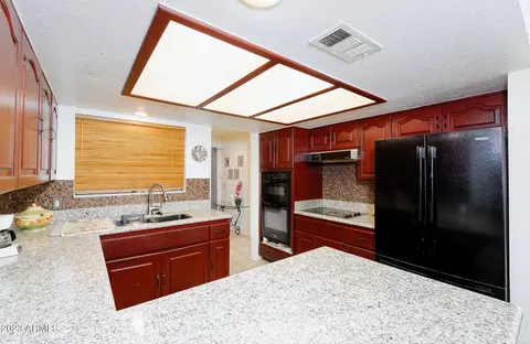 15658 Apache Loop, Ehrenberg, AZ 85334 photo 9