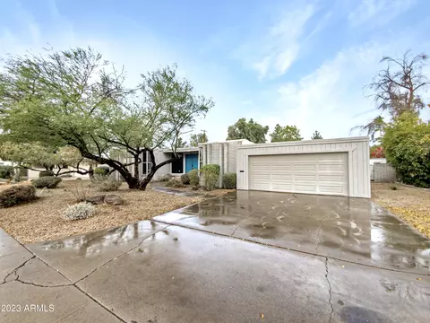 3056 S Fairway Dr, Tempe, AZ 85282