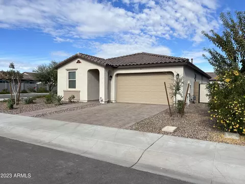 11716 W Mobile Ln, Avondale, AZ 85323