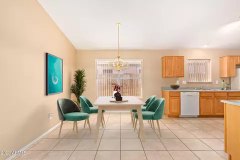 4709 E Gatewood Rd, Phoenix, AZ 85050 photo 8