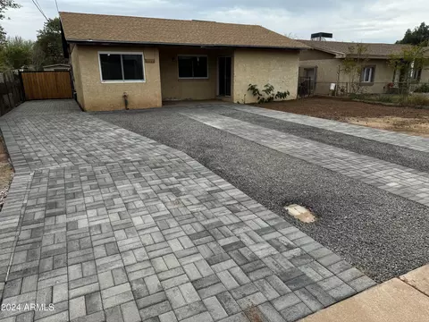 1129 W Sherman St, Phoenix, AZ 85007
