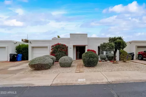 730 E Villa Rita Dr, Phoenix, AZ 85022