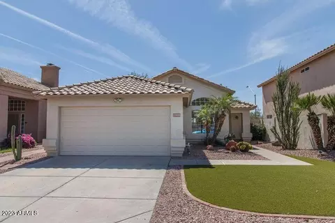 22020 N 74th Ln, Glendale, AZ 85310