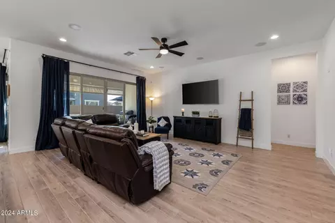 10161 E Supernova Dr, Mesa, AZ 85212 photo 12