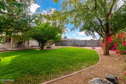 4102 E Ludlow Dr, Phoenix, AZ 85032 photo 8