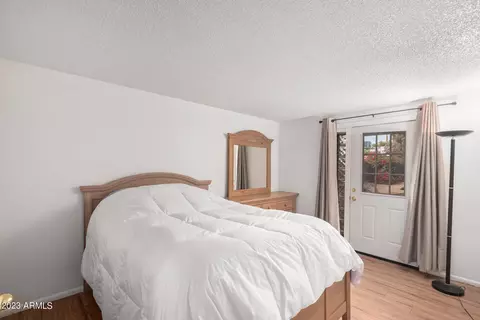4102 E Ludlow Dr, Phoenix, AZ 85032 photo 4