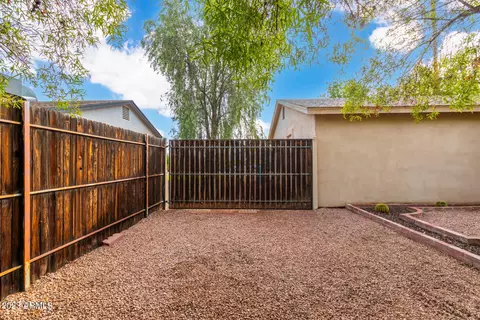 4102 E Ludlow Dr, Phoenix, AZ 85032 photo 10